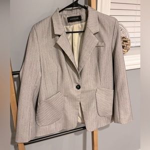 SUSIELADY large blazer | light gray | tan silk lining | thick material